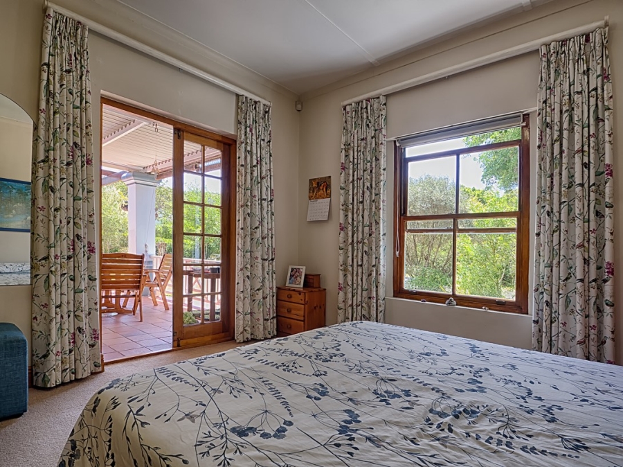 6 Bedroom Property for Sale in Belvidere Estate Western Cape